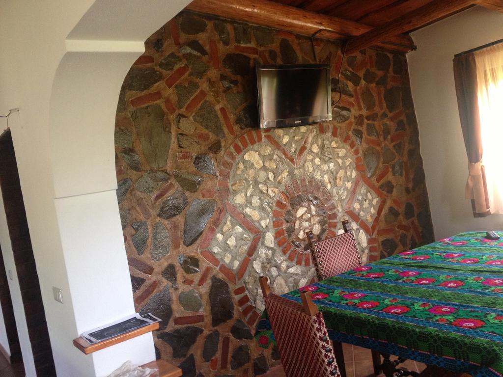 Pensiunea La Nise Sîmbăta de Sus Exteriör bild